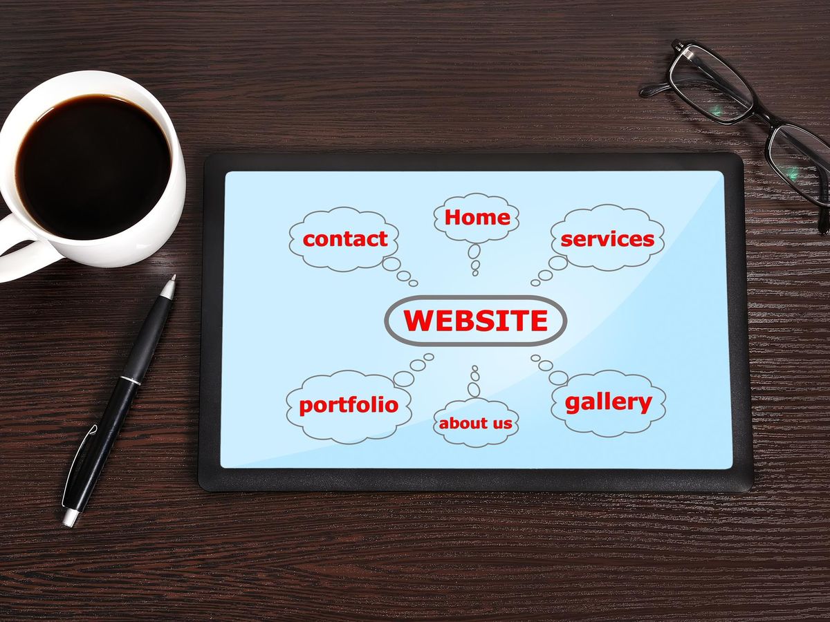 Jak wybrać idealny motyw WordPress dla bloga: Kompletny przewodnik